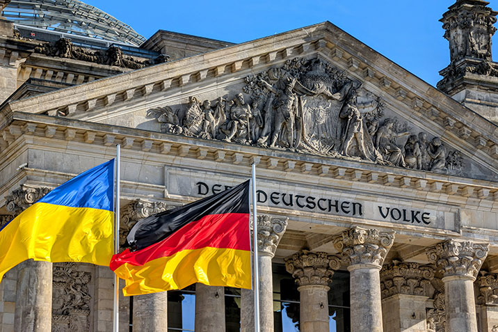 Entlastungsprämie gestrichen, E-Auto-Prämie und Altersvorsorgereform gestartet  